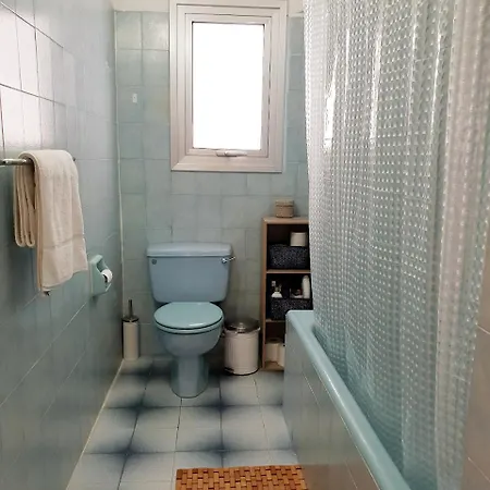 Apartment Beachfront / City Centre / 2 Bedroom Apt *